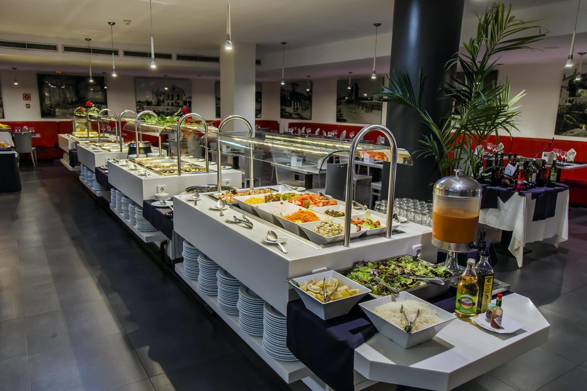 Hotel Balneario Playa De Comarruga (Adults Only) Exteriör bild
