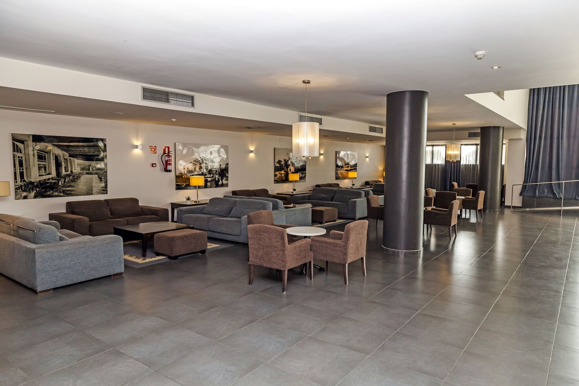 Hotel Balneario Playa De Comarruga (Adults Only) Exteriör bild